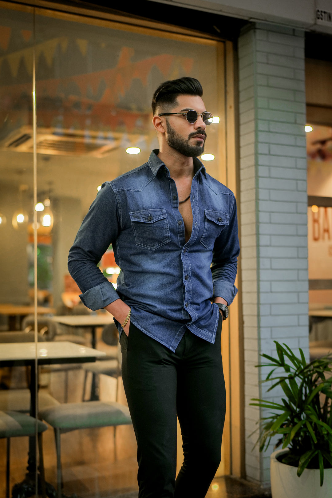 Blue Denim Double Pocket Full Sleeve Shirt โ Trrendo